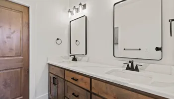 Custom Homes for Who Can Construction in Stephenville, TX