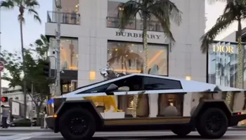 Cybertruck Polishing for Gold Standard Finishing in Lake Havasu, CA