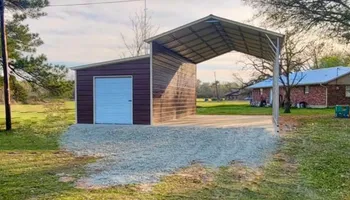 Custom Home Building for Crockett Buildings and Barns in Crockett County, TX