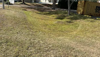 Fall Clean Up for Estrada All Pro Lawn Service in Auburndale, Florida