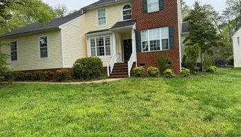 Mowing for Robbie's Lawn & Landscape in Richmond, VA