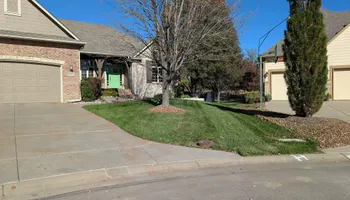 Lawn Maintenance for Gavin's Lawn Maintenance in Derby, KS