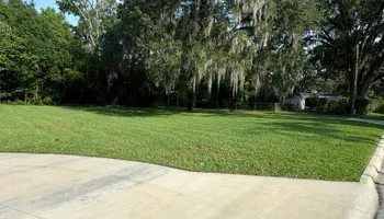 Mowing for Young's Lawn Services LLC in Ocala, FL