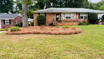 Lawn Maintenance for LC Lawn Care & Landscaping in Canon, GA