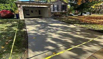 Broom Finish Driveways for Crown Cement in Lincoln Park, MI