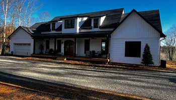 Roofing Installation for Rock Star Roofing LLC  in Dandridge,  TN