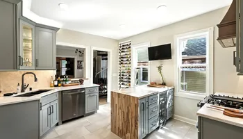 Interior Painting for Straight Edge Painting and Renovations in Milwaukee, WI