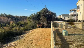 Wood Fencing for Sea Level Fence in Virginia Beach, VA