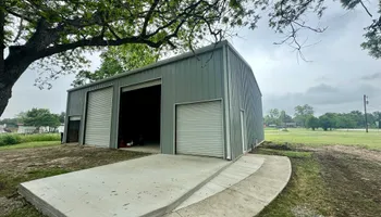 Concrete for Albeco Contractors LLC  in Giddings, TX