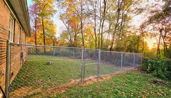 Fence Installation for Southern Town & Country Fence in Sparta, TN