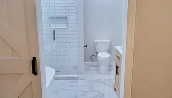 Bathroom Renovation for Apex Construction in Knoxville, TN