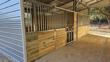 Custom Horse Barns for Ken's Specialized Services in Fort White, FL