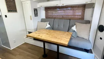 RV Renovations for Mauka to Makai RV Renovations in Los Angeles, CA