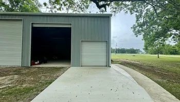 Concrete for Albeco Contractors LLC  in Giddings, TX