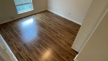 Floor Installation for TM Flooring and More in Knoxville, TN