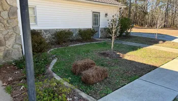 Lawn Maintenance for Lakeside Lawncare in Cross Hill, SC