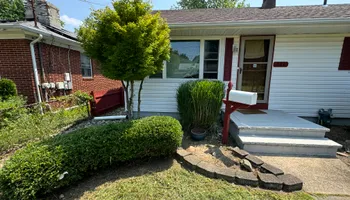 Mowing for Stars and Stripes Landscape Design LLC in Edison, NJ