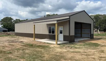 Carpentry for SC Specialties in Centerville, SD