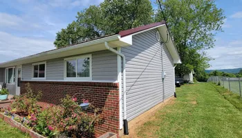 Kitchen Renovation for Middle Man Construction in Fall Branch, TN