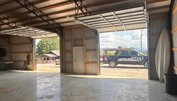 Garage Door Repair for C & B Garage Doors, LLC in Tellico Plains, TN