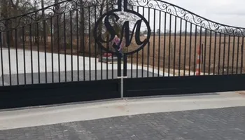Gate Installation and Repair for Aluminum & Iron Works in Lake Charles, LA