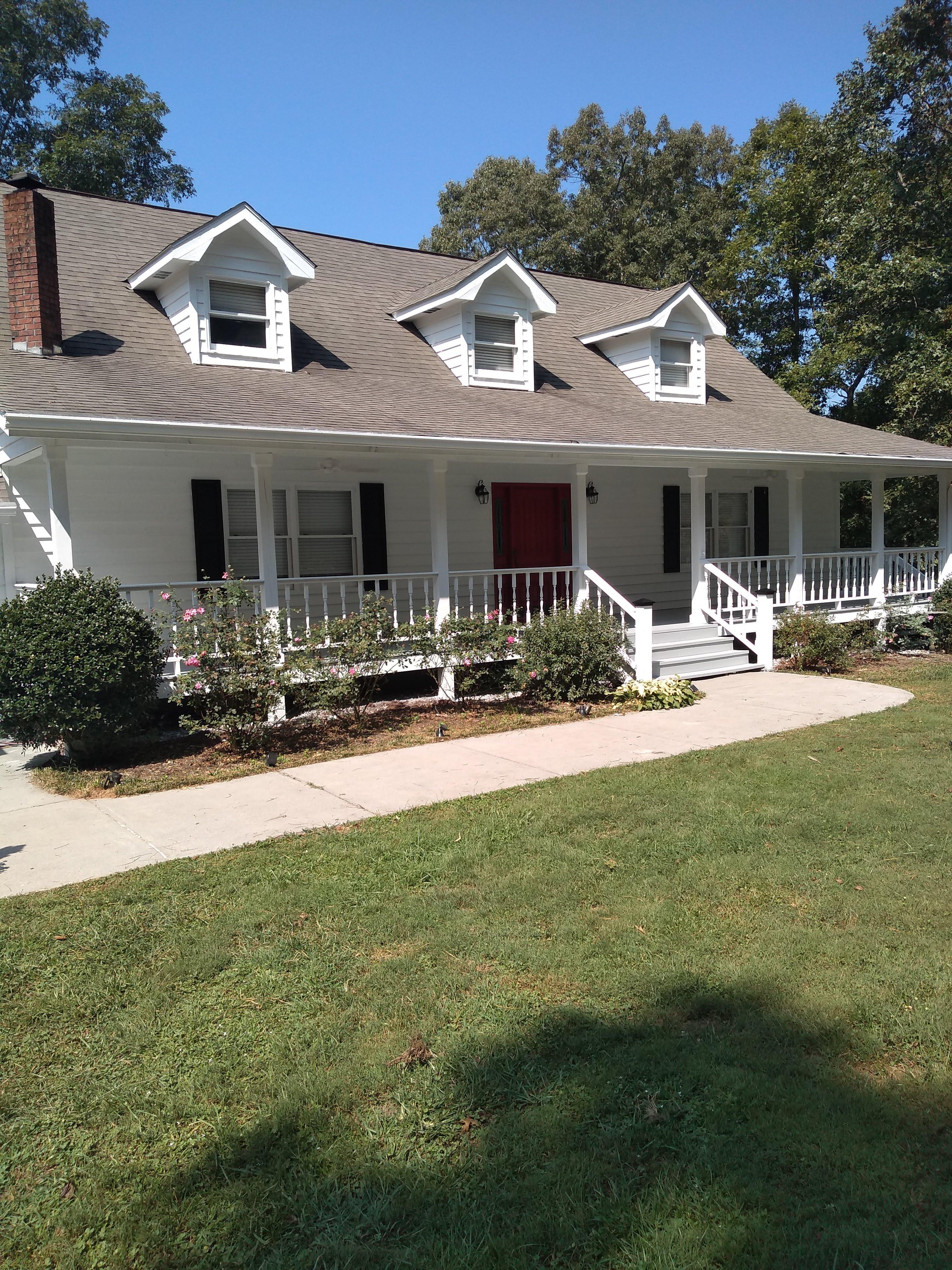 Painting company Jason's Professional Painting in Hayesville, North Carolina