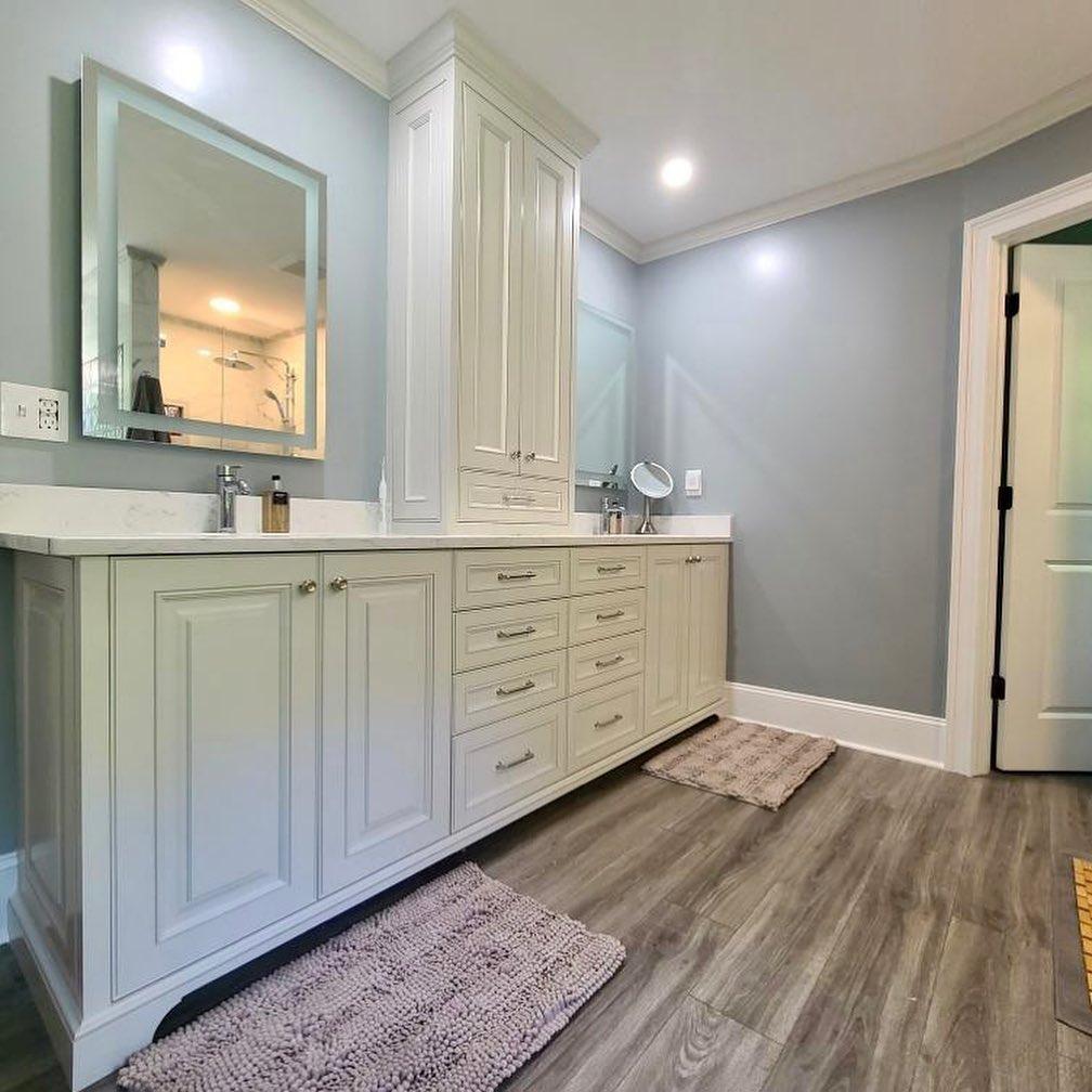remodeling and construction companies company CAROLINA OAK & CO. in Charlotte, North Carolina