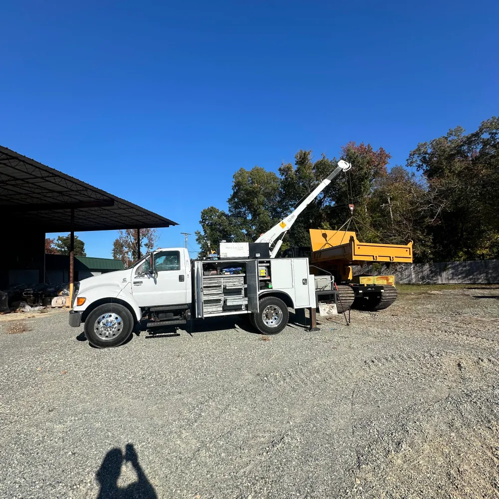 The Monroe Equipment team in Aylett, VA