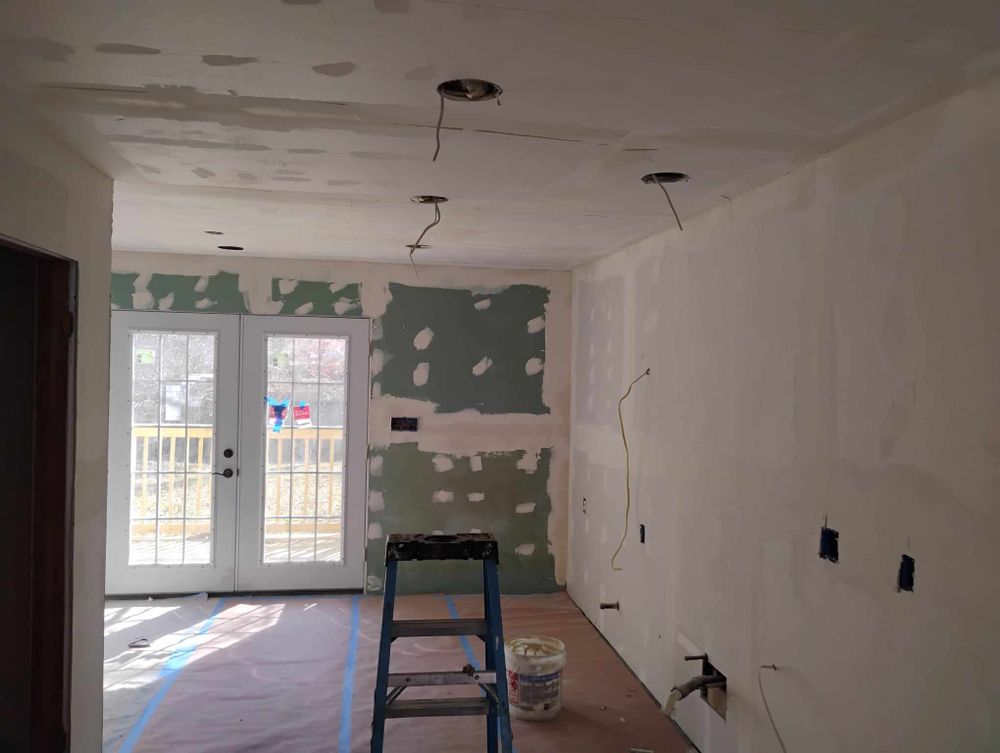 Duplex in Carbondale for Dead Tree General Contracting in Carbondale, Illinois