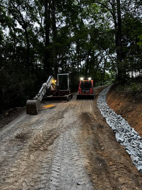 Excavating for Leal’s Lawn Service in Dayton, TN