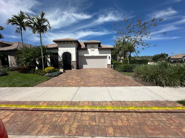 Concrete Cleaning for Hubbard's Pressure Washing in Naples, FL
