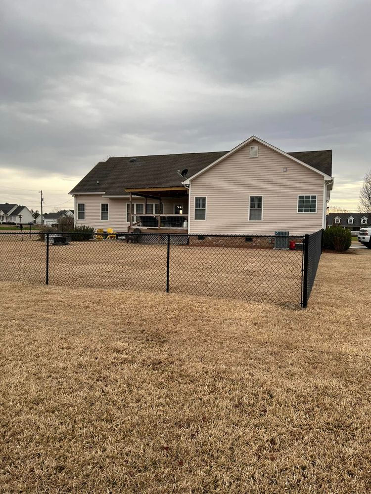 All Photos for TG Fencing LLC in Farmville, NC