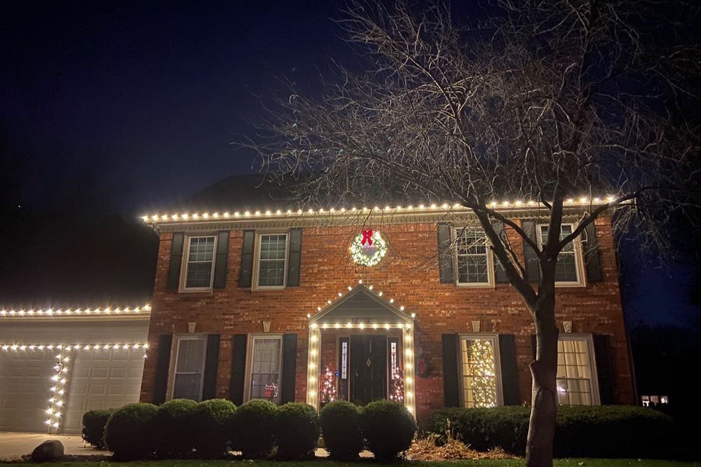 Christmas Light Installation for Elite Power Washing in Kansas City, KS