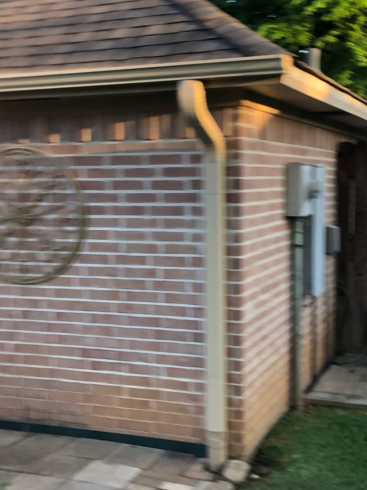 All Photos for Bobcat Gutters in Longview, TX