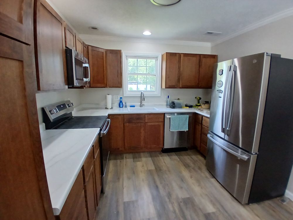 Carterville Kitchen and Bath for Dead Tree General Contracting in Carbondale, Illinois