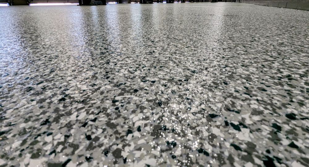 Epoxy-polyaspartic for Custom Concrete Enterprises in Springfield, IL