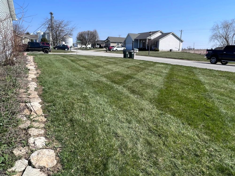 Lawn Care for Davidson Lawn Care LLC in Greensburg, IN