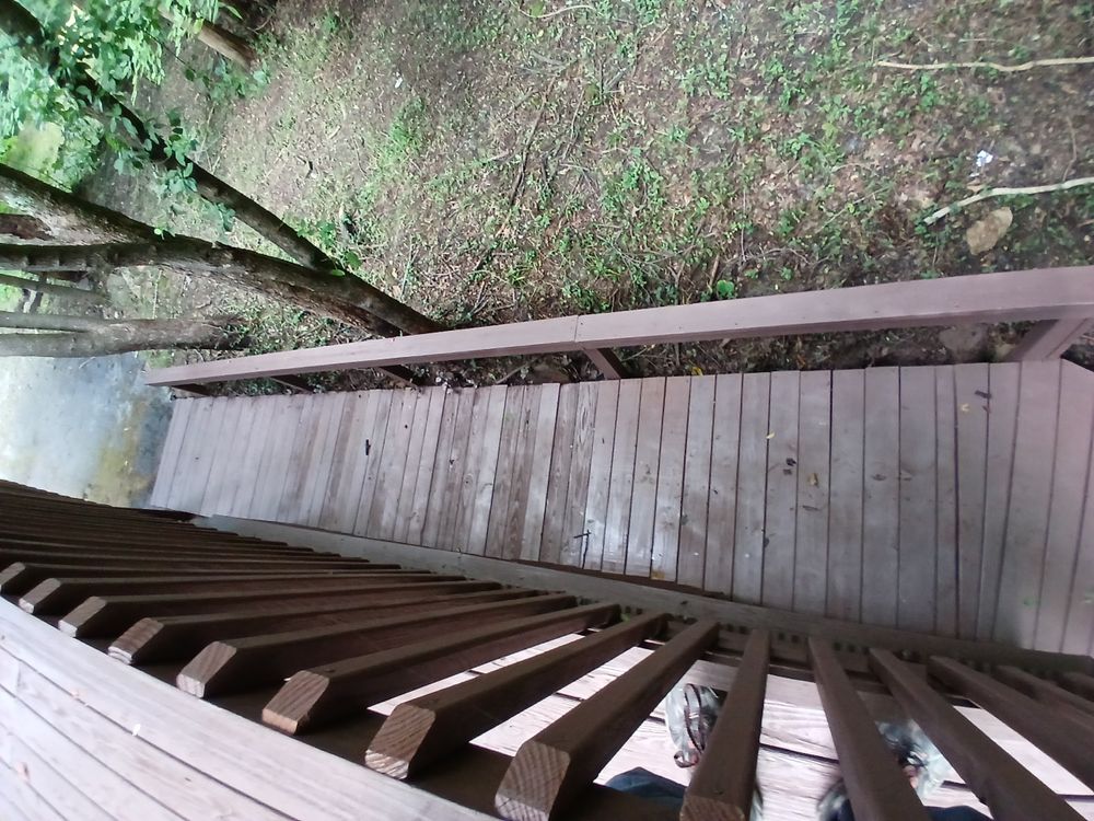 exterior painting and flooring for Dead Tree General Contracting in Carbondale, Illinois