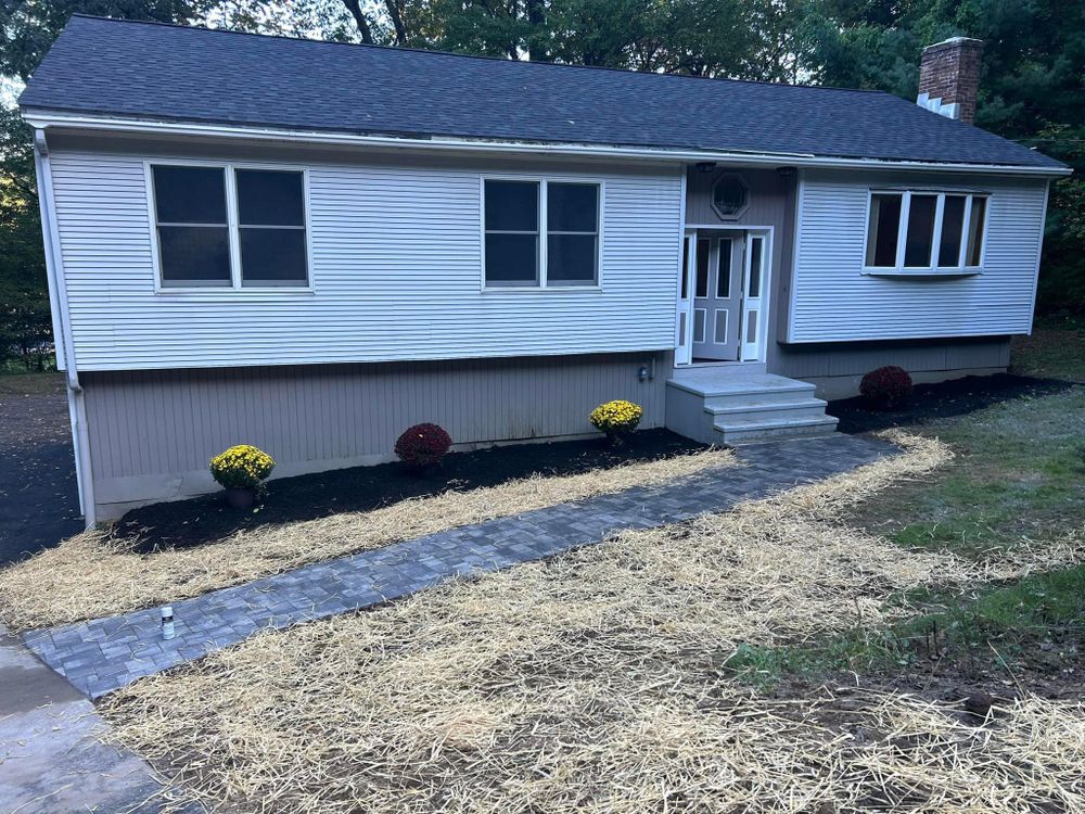 All Photos for Laura Mae Properties in Wolcott, CT