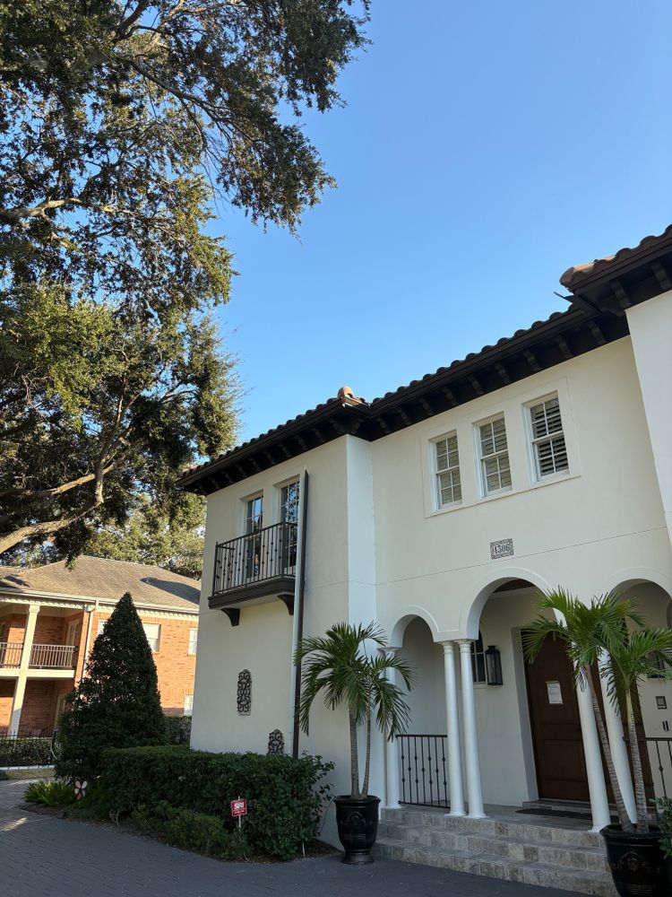 Exquisite Aluminum and Siding LLC team in Tampa, FL - people or person