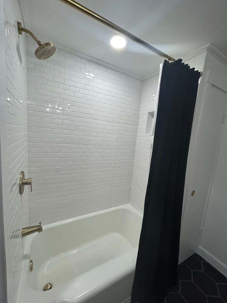 Bathrooms for Noble Legacy Construction in Pittsburgh, PA