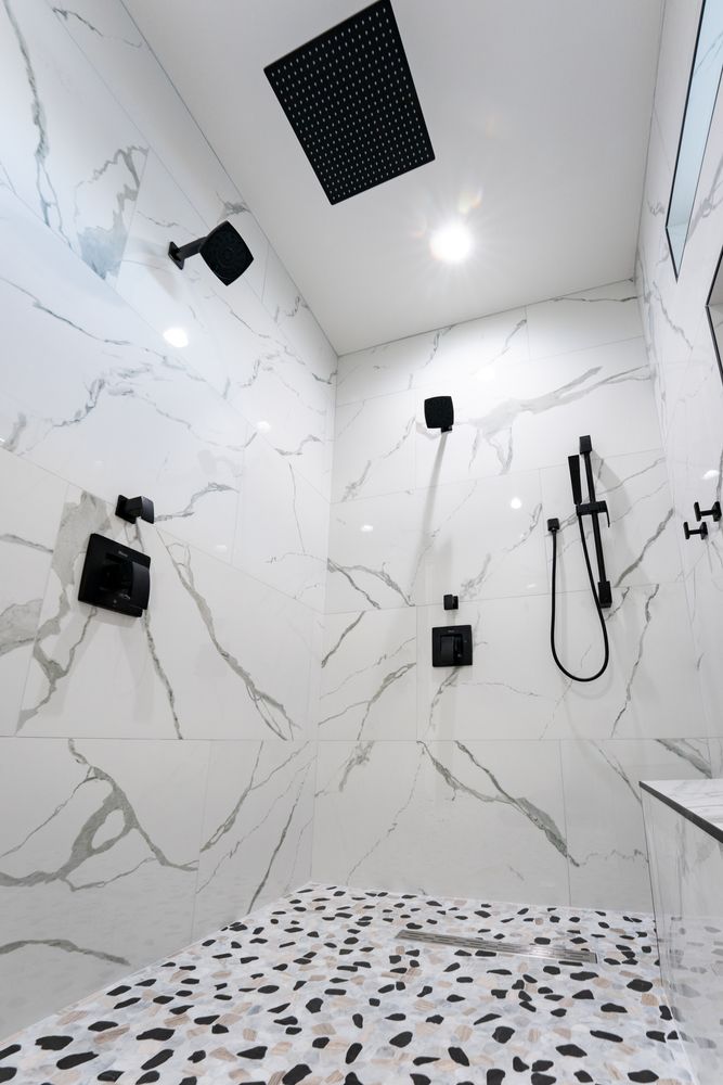 Bathroom for Neely Construction & Design LLC in Chandler, TX