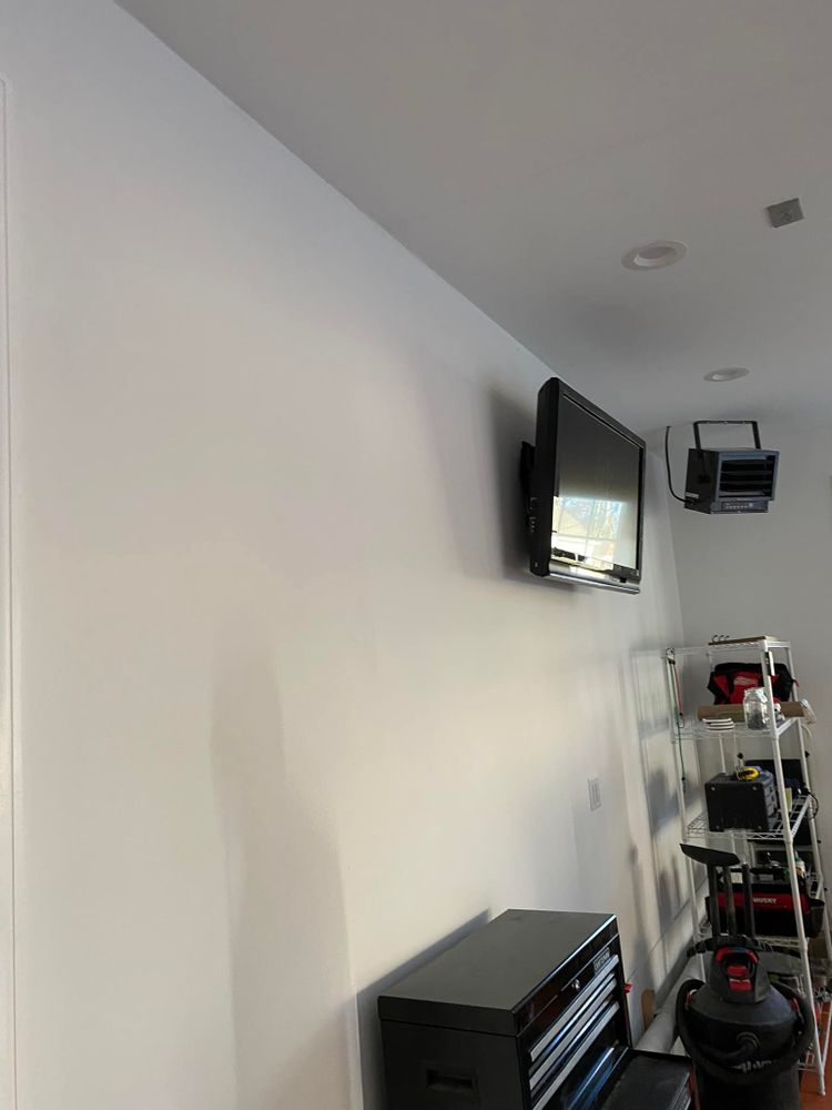 All Photos for Painting Concord LLC in New Castle, DE