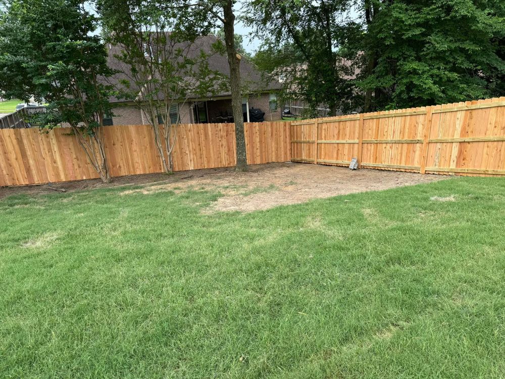 Custom Wooden Fences for Manning Fence, LLC in Hernando, MS