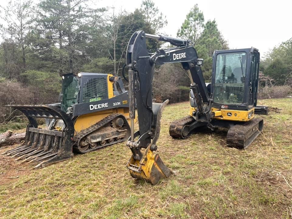 Our Residential & Commercial Excavation service provides professional, efficient land preparation for construction projects, ensuring precise digging and site development tailored to meet the needs of both homeowners and business properties. for Southeast Land Services in Cleveland, TN