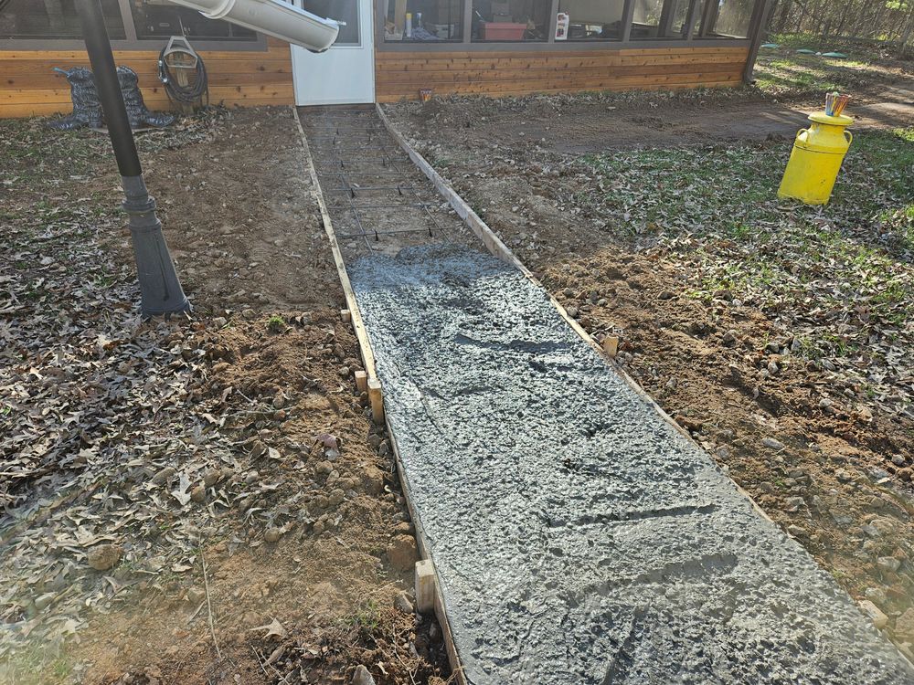 Mowing for Ornelas Lawn Service in Lone Oak, Texas