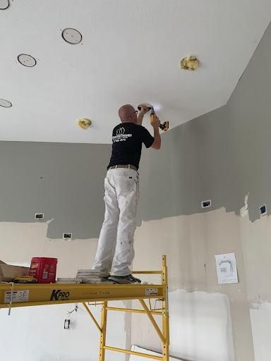 All Photos for LOCKWOOD FINISHES in Springfield, IL