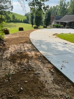 Sod Layouts for Adams Lawn Service & Landscaping, Inc. in Shelbyville, TN