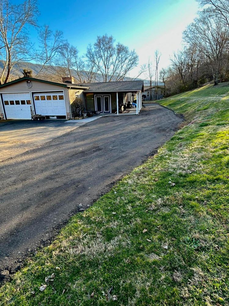 All Photos for NRV Tree Pro, LLC in Narrows, VA