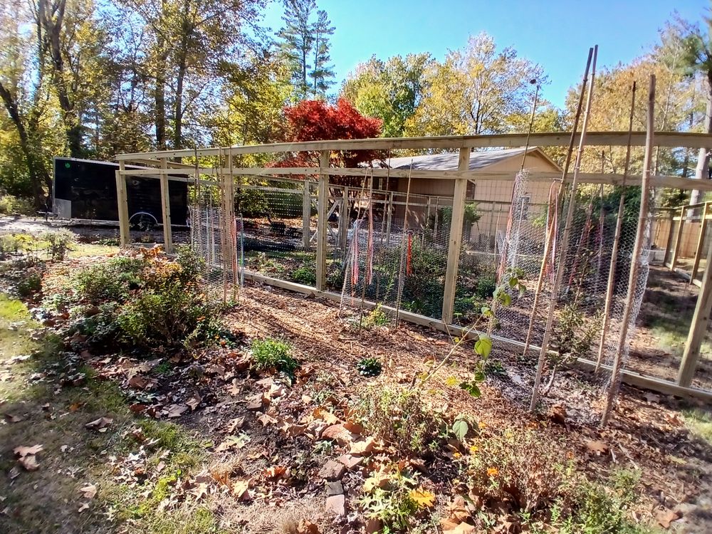 Carbondale fence for Dead Tree General Contracting in Carbondale, Illinois